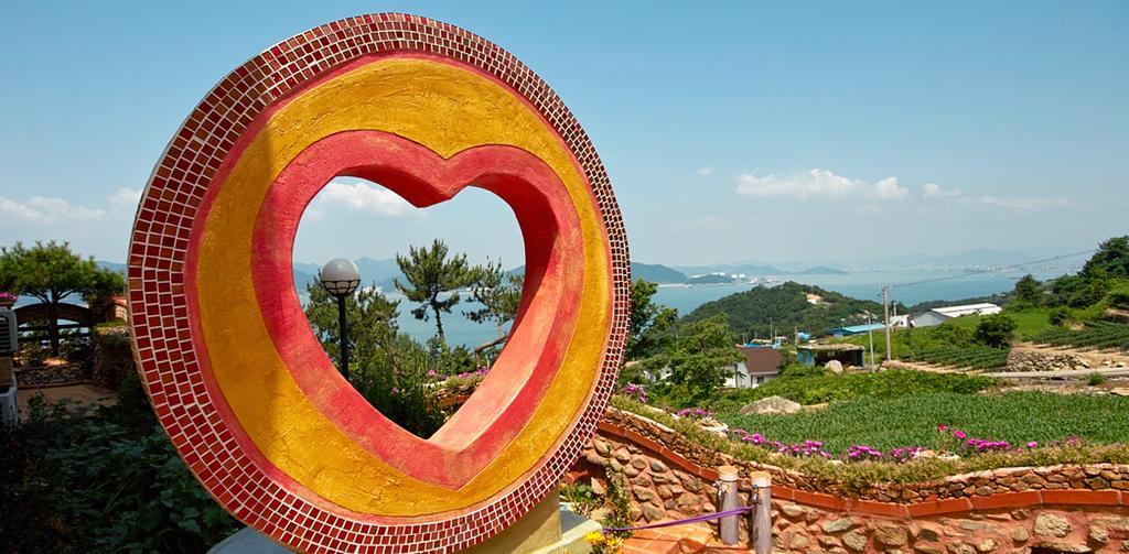 Gung Pension Namhae Exterior photo