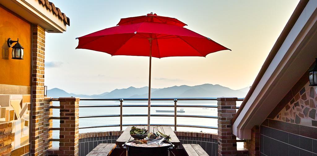 Gung Pension Namhae Exterior photo